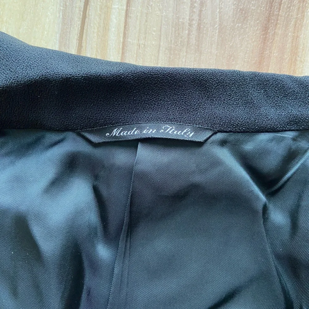 Canali Vintage Classic Black Men's Blazer - Picture 3 of 9